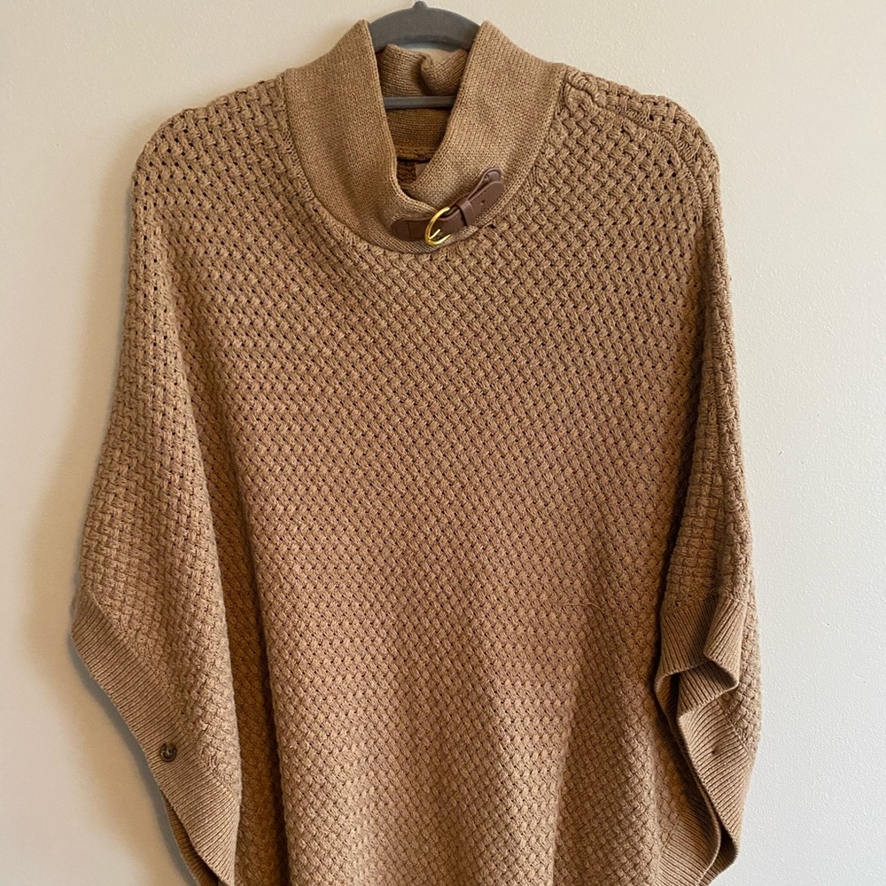 Banana Republic woven poncho